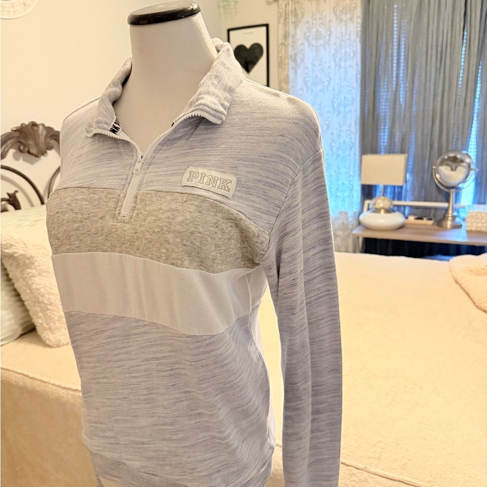 Victoria's Secret Pink Long Sleeve 1/2 Zip size XS